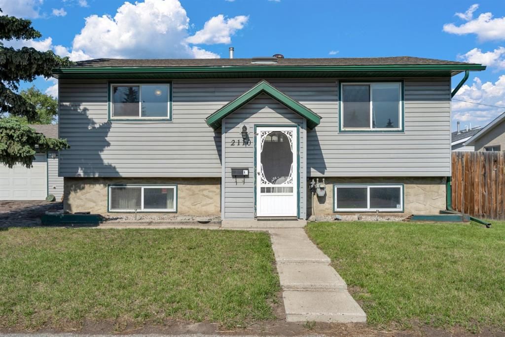 Main Photo: 2110 Olympia Drive SE in Calgary: Ogden Detached for sale : MLS®# A2061098