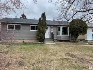 Photo 1: 4632 102 Avenue in Edmonton: Zone 19 House for sale : MLS®# E4384339