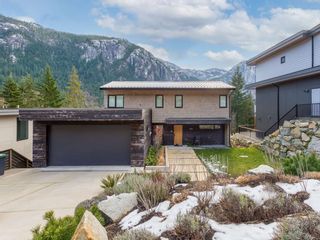 Photo 36: 38525 SKY PILOT Drive in Squamish: Plateau House for sale in "Crumpit Woods" : MLS®# R2537196