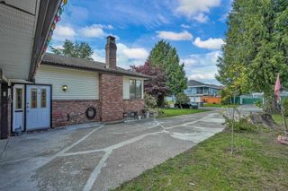 Photo 4: 9170 125 Street in Surrey: Queen Mary Park Surrey House for sale : MLS®# R2881517