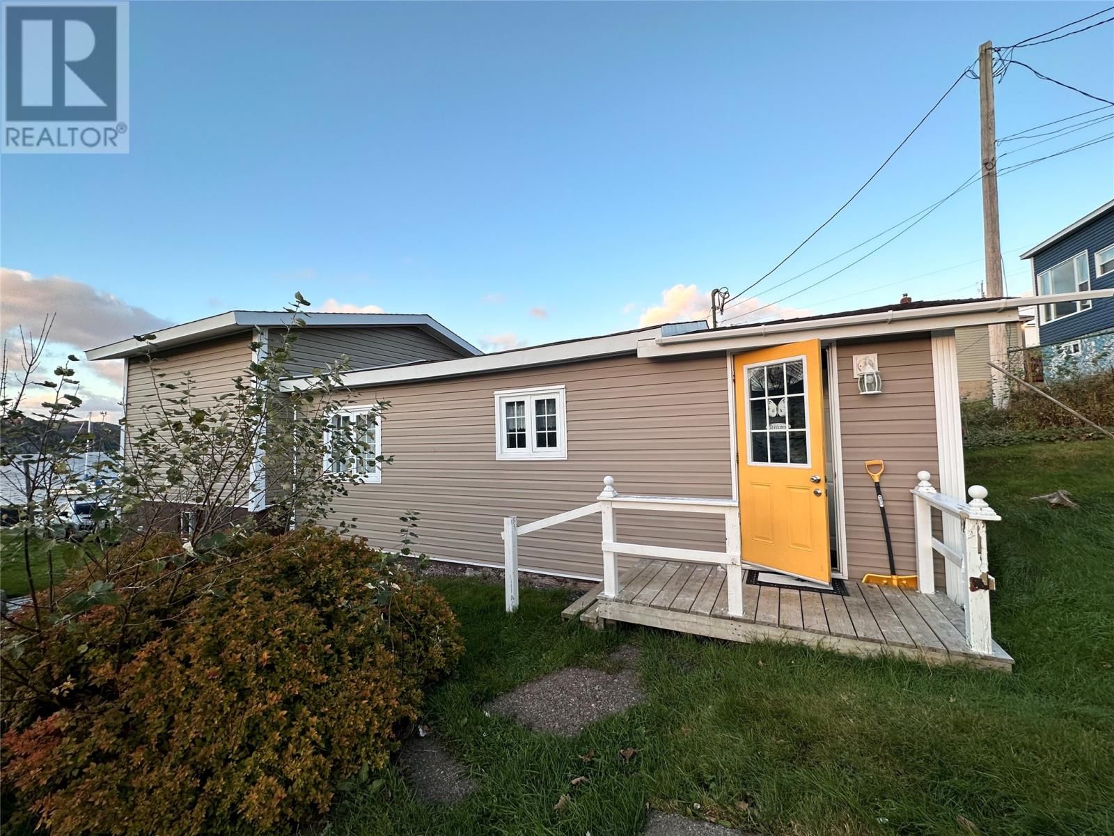 Main Photo: 4 Oceanview Place in Burin Bay: House for sale : MLS®# 1265378
