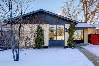Photo 3: 39 Midbend Crescent SE in Calgary: Midnapore Detached for sale : MLS®# A1171376