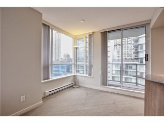 Photo 15: 808 1212 HOWE Street in Vancouver: Downtown VW Condo for sale in "1212 HOWE" (Vancouver West)  : MLS®# V1103940