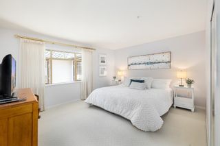 Photo 13: 506 2059 CHESTERFIELD Avenue in North Vancouver: Central Lonsdale Condo for sale : MLS®# R2705799