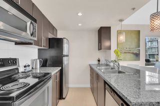 Photo 4: 2506 688 ABBOTT Street in Vancouver: Downtown VW Condo for sale in "FIRENZE II" (Vancouver West)  : MLS®# R2774083