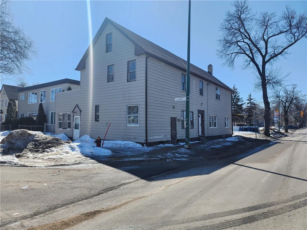 Main Photo: 408 St John's Avenue in Winnipeg: Industrial / Commercial / Investment for sale (4C)  : MLS®# 202307918