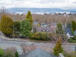 Photo 34: 3894 W 10TH Avenue in Vancouver: Point Grey House for sale (Vancouver West)  : MLS®# R2760094