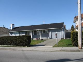 Photo 1: 5125 Central Avenue in Delta: Home for sale : MLS®# V692908