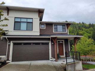 Photo 2: 6 43685 CHILLIWACK MOUNTAIN Road in Chilliwack: Chilliwack Mountain Townhouse for sale in "SEASONS AT CEDAR SKY" : MLS®# R2685879