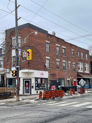 Main Photo: 322 Harbord Street in Toronto: Palmerston-Little Italy Property for sale (Toronto C01)  : MLS®# C5948859