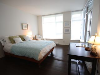 Photo 10: 206 6093 IONA Drive in Vancouver: University VW Condo for sale in "COAST" (Vancouver West)  : MLS®# V976969