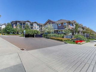 Photo 2: 106 5665 IRMIN Street in Burnaby: Metrotown Condo for sale (Burnaby South)  : MLS®# R2101253