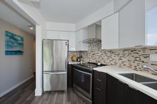Photo 17: 202 2410 CORNWALL Avenue in Vancouver: Kitsilano Condo for sale in "The Spinnaker" (Vancouver West)  : MLS®# R2685103
