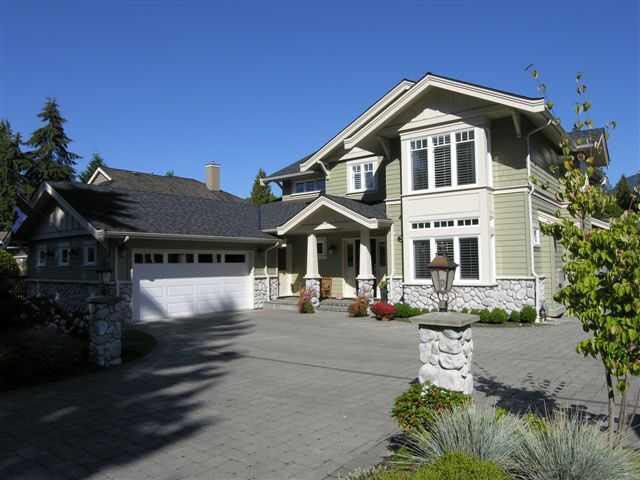 Main Photo: 1262 BEDFORD COURT in : Edgemont House for sale (North Vancouver)  : MLS®# V1009396