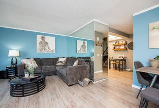 Photo 4: 336 WOODFIELD Place SW in Calgary: Woodbine Detached for sale : MLS®# A1026890