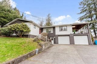 Photo 3: 34164 DOGWOOD Crescent in Abbotsford: Central Abbotsford House for sale : MLS®# R2761845