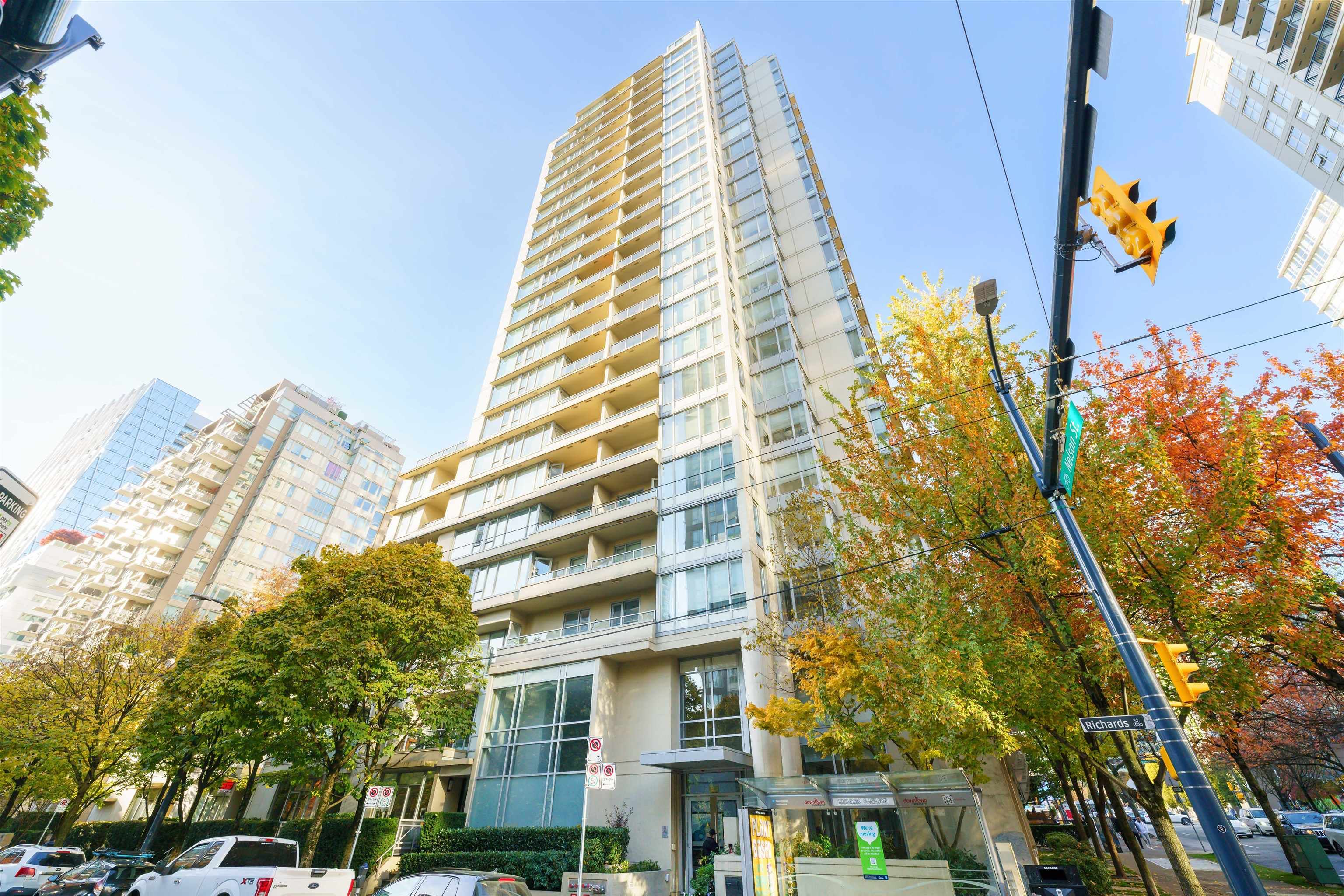Main Photo: 1606 1001 RICHARDS Street in Vancouver: Downtown VW Condo for sale (Vancouver West)  : MLS®# R2738102