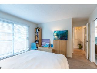 Photo 10: 309 1050 HOWIE Avenue in Coquitlam: Central Coquitlam Condo for sale in "Monterey Gardens" : MLS®# R2431346