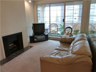 Photo 8: 303 1558 HARWOOD Street in Vancouver: West End VW Condo for sale (Vancouver West)  : MLS®# V1063572