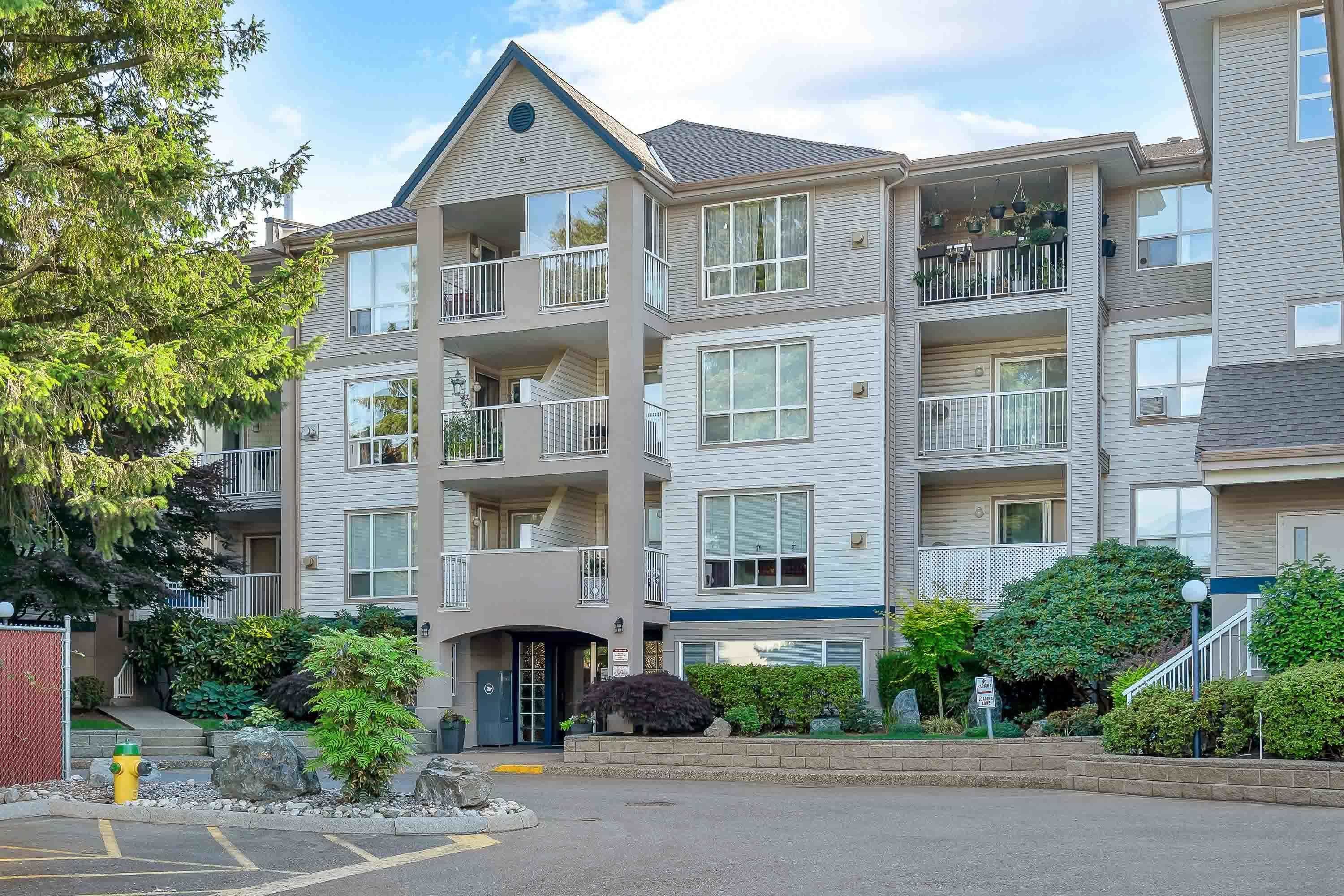 Main Photo: 214 9165 BROADWAY Street in Chilliwack: Chilliwack E Young-Yale Condo for sale in "The Cambridge" : MLS®# R2648733