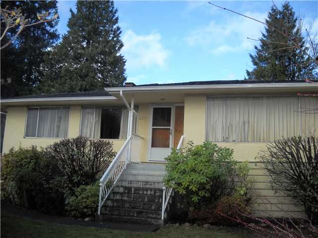 Main Photo: 4319 SOUTHWOOD ST in Burnaby: South Slope House for sale (Burnaby South)  : MLS®# V920869