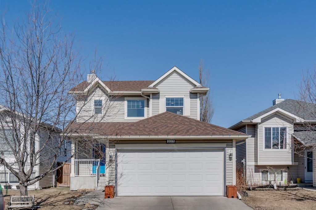 Main Photo: 227 Silver Springs Way NW: Airdrie Detached for sale : MLS®# A1083997