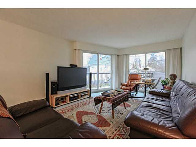 Main Photo: 211 3353 Heather Street in Vancouver: Cambie Condo  (Vancouver West)  : MLS®# V1101264
