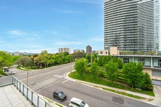 Photo 22: 303 52 Forest Manor Road in Toronto: Henry Farm Condo for sale (Toronto C15)  : MLS®# C8349298
