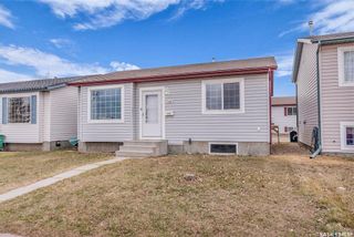 Photo 1: 7 143 Gropper Crescent in Saskatoon: Parkridge SA Residential for sale : MLS®# SK966155