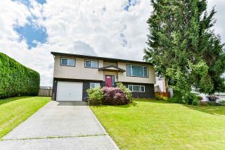 Photo 1: 26866 32A AVENUE in Langley: Aldergrove Langley House for sale : MLS®# R2474025
