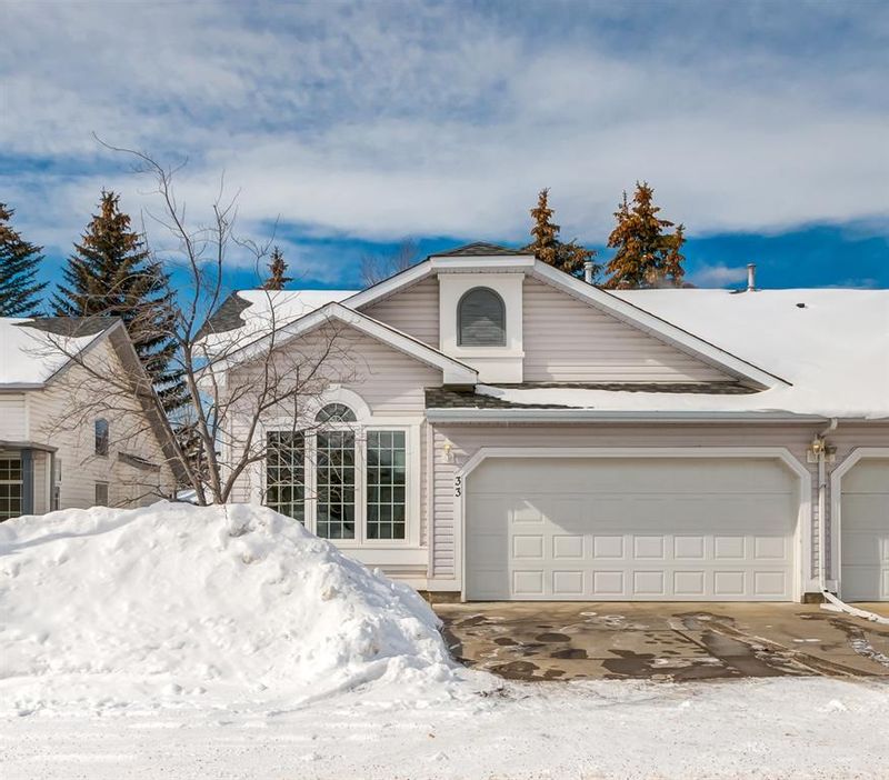 FEATURED LISTING: 33 Douglasview Park Southeast Calgary