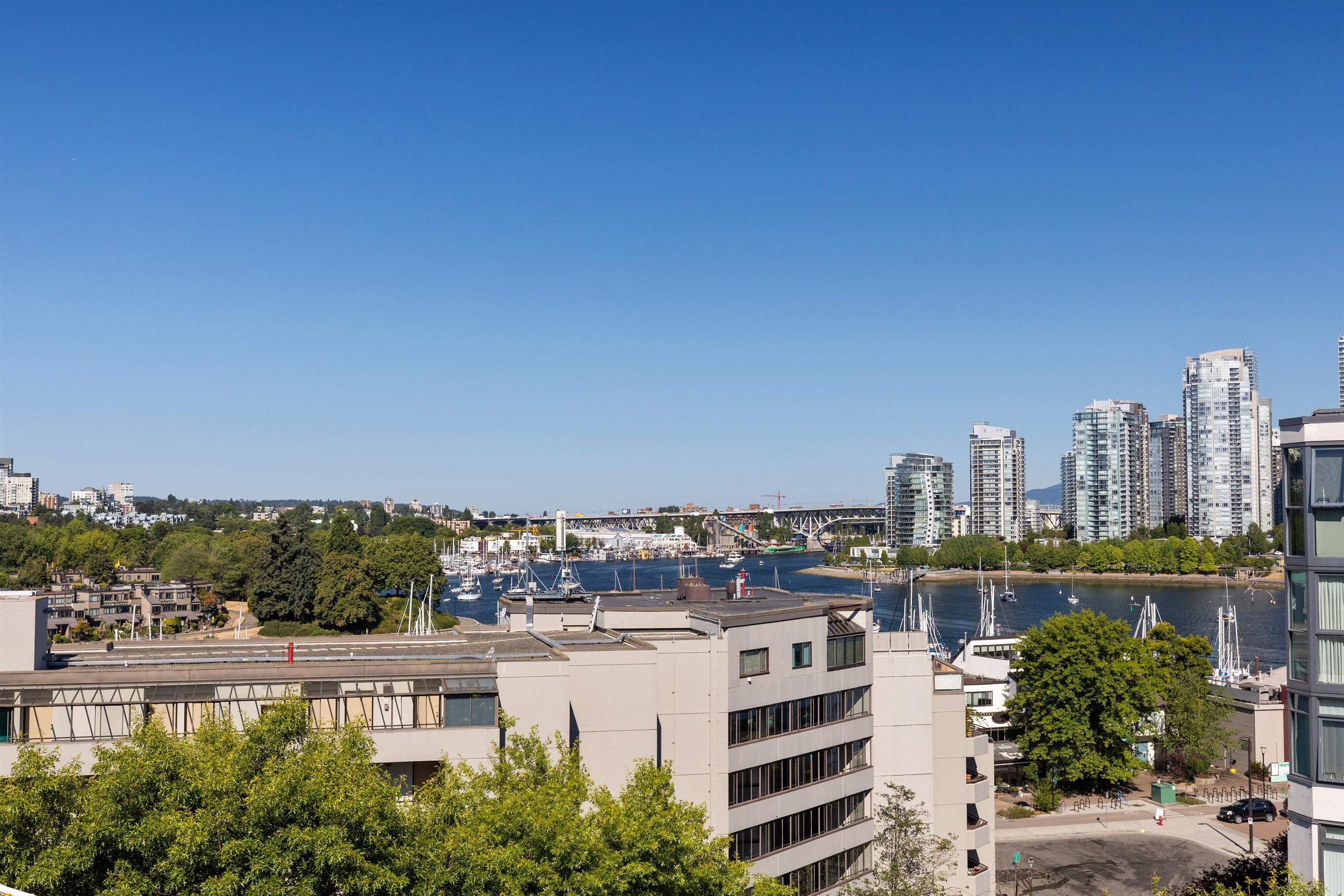 Main Photo: 906 518 MOBERLY Road in Vancouver: False Creek Condo for sale in "NEWPORT QUAY" (Vancouver West)  : MLS®# R2831783