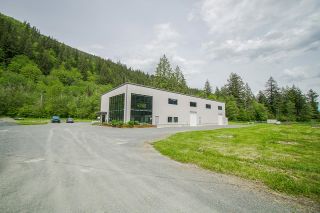 Photo 2: 785 IVERSON Road in Chilliwack: Columbia Valley Agri-Business for sale (Cultus Lake)  : MLS®# C8044716
