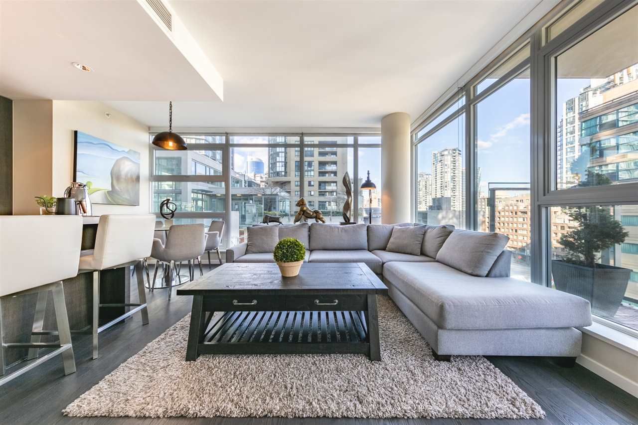 Main Photo: 803 1351 CONTINENTAL Street in Vancouver: Downtown VW Condo for sale in "Maddox" (Vancouver West)  : MLS®# R2564164
