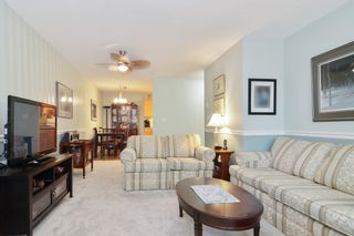 Photo 5: 302 22722 LOUGHEED Highway in Maple Ridge: East Central Condo for sale in "MARK'S PLACE" : MLS®# R2602812