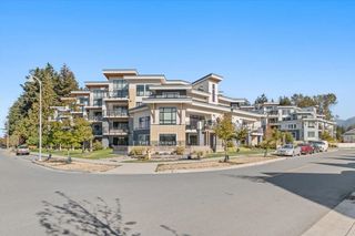 Photo 2: 102 5384 TYEE Lane: Condo for sale in Chilliwack: MLS®# R2731200