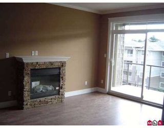 Photo 3: 33338 MAYFAIR Ave in Abbotsford: Central Abbotsford Condo for sale in "The Sterling" : MLS®# F2703610