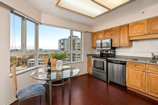 Photo 11: 1401 3190 GLADWIN Road in Abbotsford: Central Abbotsford Condo for sale in "Regency Park" : MLS®# R2864795