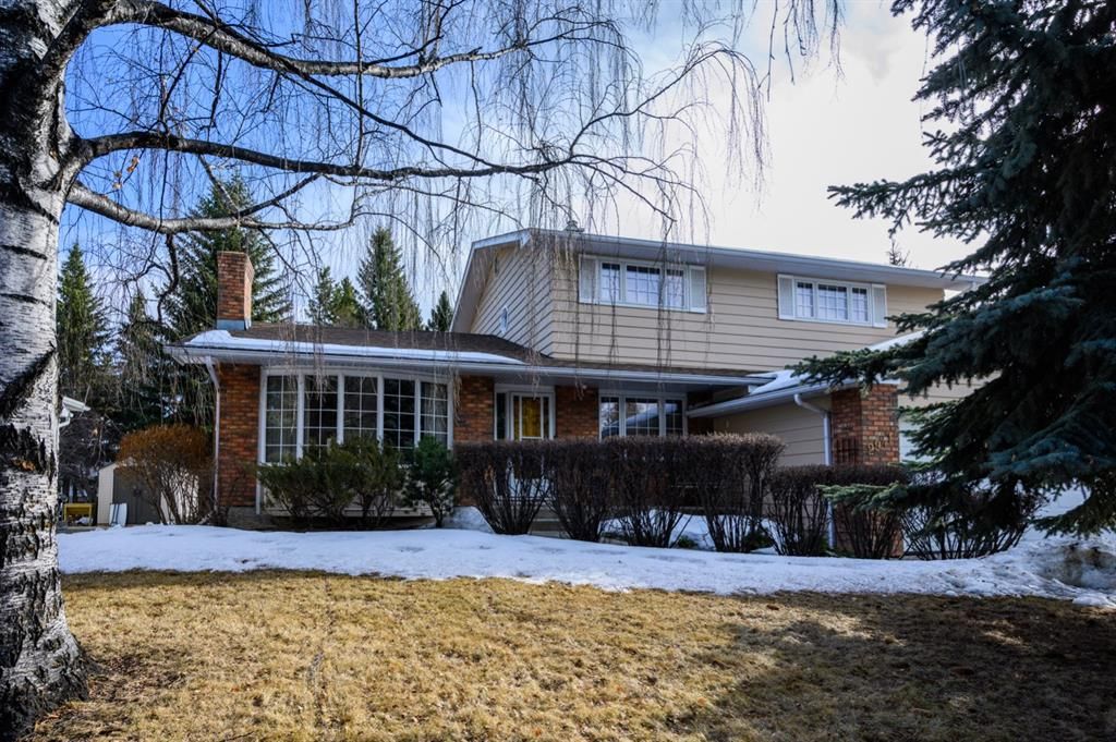 Main Photo: 2941 Lindstrom Drive SW in Calgary: Lakeview Detached for sale : MLS®# A1082838