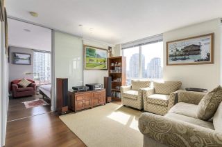 Photo 4: 904 1055 HOMER Street in Vancouver: Yaletown Condo for sale in "DOMUS" (Vancouver West)  : MLS®# R2173690