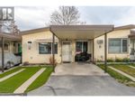 Main Photo: 854 Main Street Unit# 5 in Penticton: House for sale : MLS®# 10307788