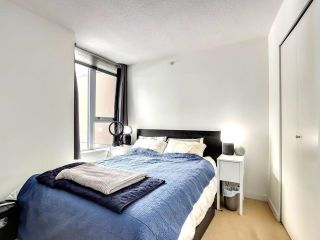 Photo 16: 305 33 SMITHE Street in Vancouver: Yaletown Condo for sale in "COOPER'S LOOKOUT" (Vancouver West)  : MLS®# R2857417