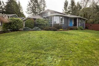 Photo 3: 1136 Viewtop Rd in Duncan: Du East Duncan House for sale : MLS®# 923143