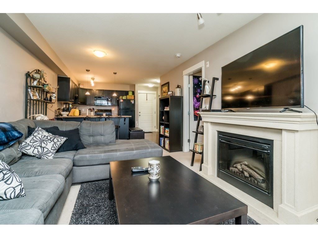 Photo 12: Photos: 318 30525 CARDINAL Avenue in Abbotsford: Abbotsford West Condo for sale : MLS®# R2545122
