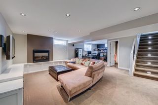 Photo 18: 86 Wedgewood Drive SW in Calgary: Wildwood Detached for sale : MLS®# A2031785