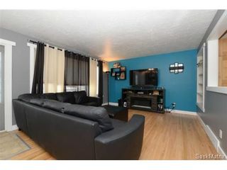 Photo 6: 3307 AVONHURST Drive in Regina: Coronation Park Single Family Dwelling for sale (Regina Area 03)  : MLS®# 528624