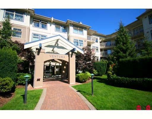 Main Photo: 412 15210 GUILDFORD Drive in Surrey: Guildford Condo for sale in "THE BOULEVARD CLUB" (North Surrey)  : MLS®# F2913141