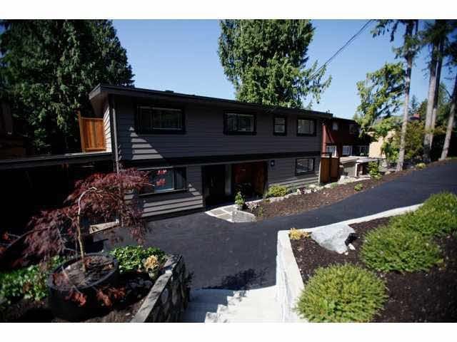 Main Photo: 727 CRYSTAL Court in North Vancouver: Canyon Heights NV House for sale : MLS®# R2537677