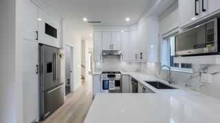 Photo 7: 8020 19TH Avenue in Burnaby: East Burnaby 1/2 Duplex for sale (Burnaby East)  : MLS®# R2878109