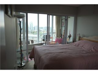 Photo 4: 1610 688 ABBOTT Street in Vancouver: Downtown VW Condo  in "FIRENZE 2" (Vancouver West)  : MLS®# V1091067
